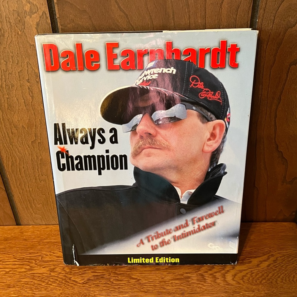 💗 5/$10 - Dale Earnhardt Always a Champion Book